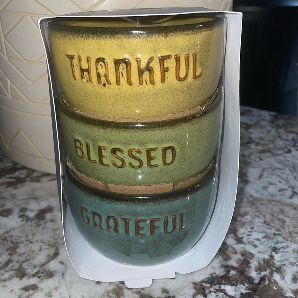 Hallmark - Grateful Thankful Blessed Glazed Ceramic Bowls, Set of 3